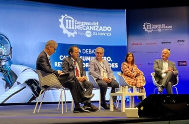 Mesa debate 'Cadena de suministro, retos y oportunidades’. III Congreso del Mecanizado