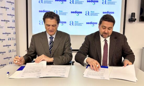 Pascual Fernández (AEAS) y Joan Batalla (Sedigas)