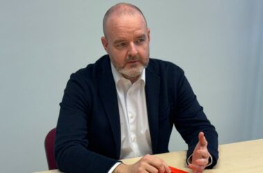 Daniel González-Bootello, Clusters.es