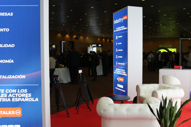 El set de grabación en el stand de IndustryTALKS