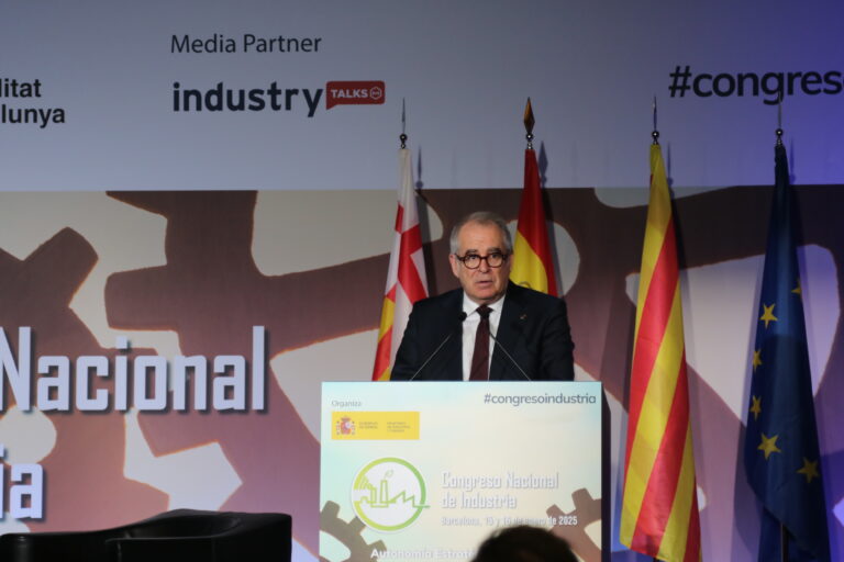 Jordi Valls, cuarto teniente alcalde del Ayuntamiento de Barcelona y responsable del área de Economía, durante la inauguración de la VII edición del Congreso Nacional de Industria