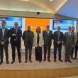 Foto de 'familia' del acto de presentación del manifiesto de patronales y sindicatos reclamando una Ley de Industria. Firma: Industry Talks