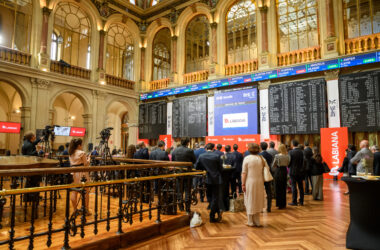Labiana es el primer laboratorio de salud e industria veterinaria en cotizar en España, haciendo su debut oficial en BME Growth el 24 de junio de 2022. Firma: BME