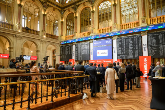 Labiana es el primer laboratorio de salud e industria veterinaria en cotizar en España, haciendo su debut oficial en BME Growth el 24 de junio de 2022. Firma: BME