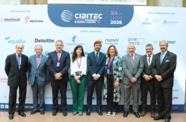 Foto de familia de la apertura y la inauguración de Cibitec26. Firma: industry TALKS