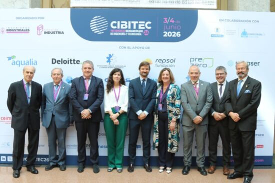 Foto de familia de la apertura y la inauguración de Cibitec26. Firma: industry TALKS